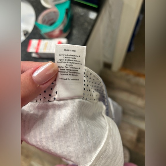 Talbots 100% Cotton Blue Seersucker “Perfect Crop” Pants - Picture 9 of 9